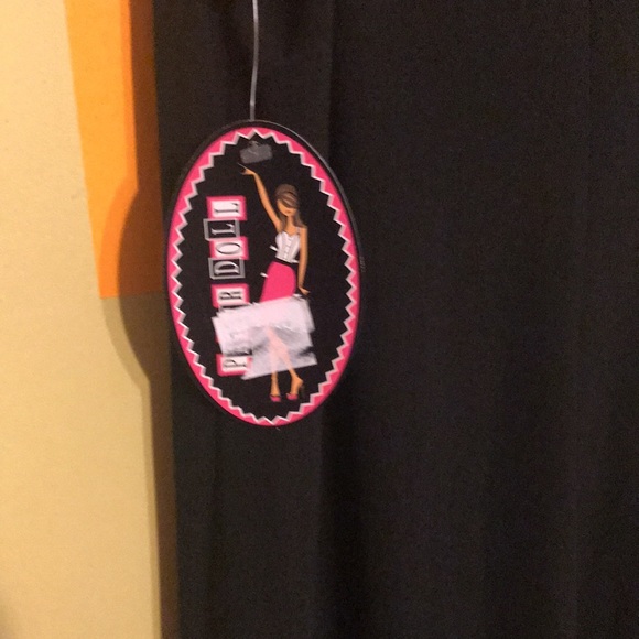 Paperdoll black dress medium size - Picture 6 of 7